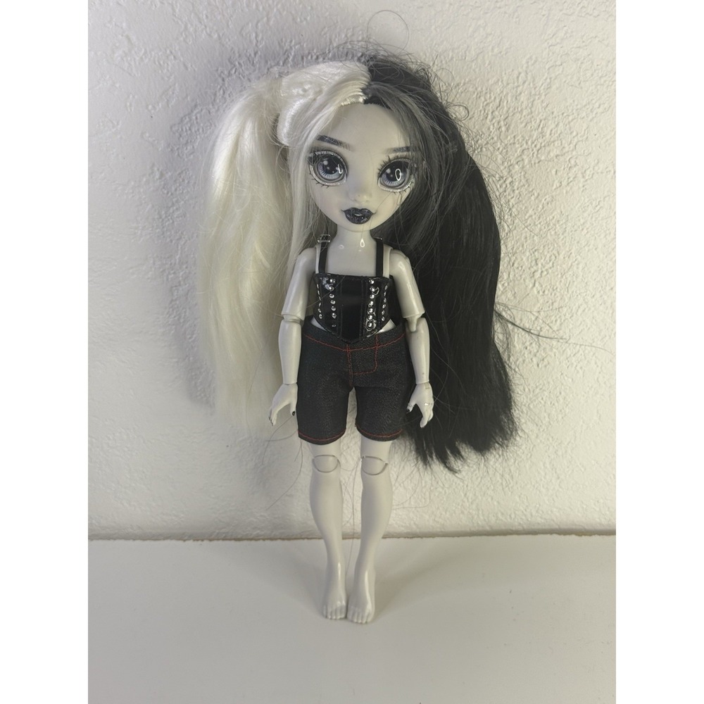 Rainbow High Shadow Heather Grayson Doll  White/Black Hair